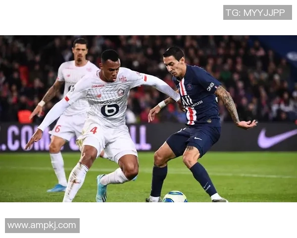 足球明星精彩守球瞬间集锦让你领略顶级防守技巧与魅力